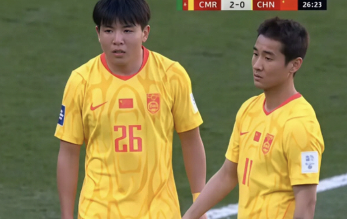 开云-国足0-2仅1小时，韩国媒体关注！一国脚跟对方交换球衣，名字曝光|喀麦隆|中国男足|国际足联|邵佳一|韦世豪_新浪新闻